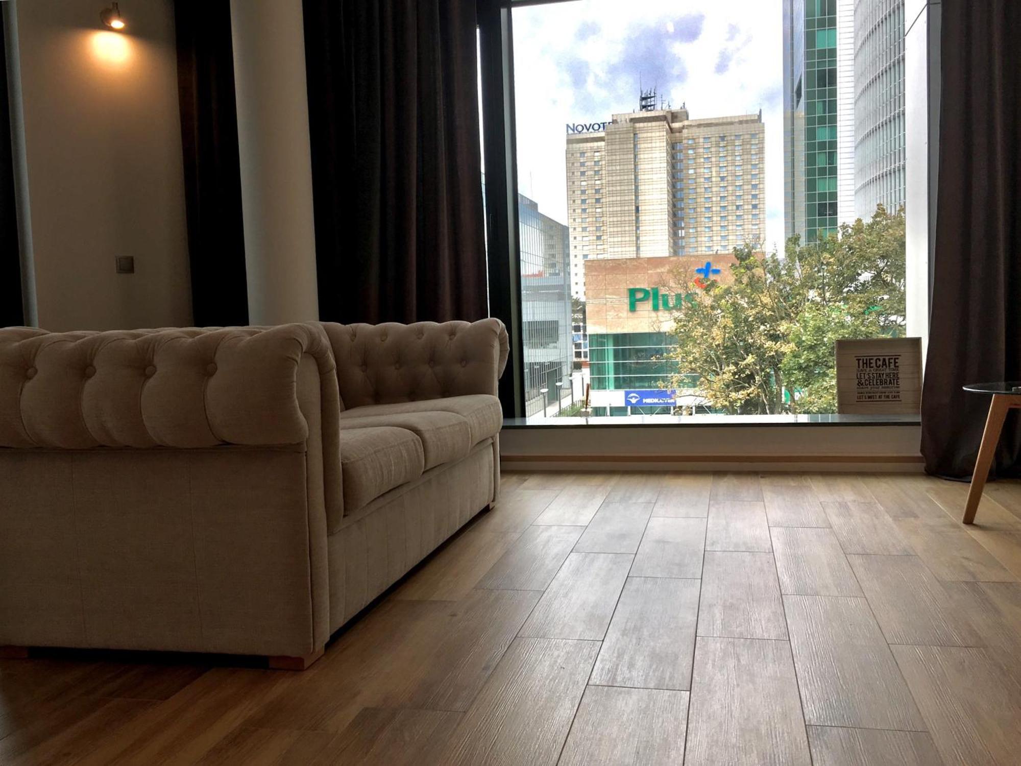 Fractal Guest Rooms - Poznan Centrum Andersia Square & Old Town Екстериор снимка