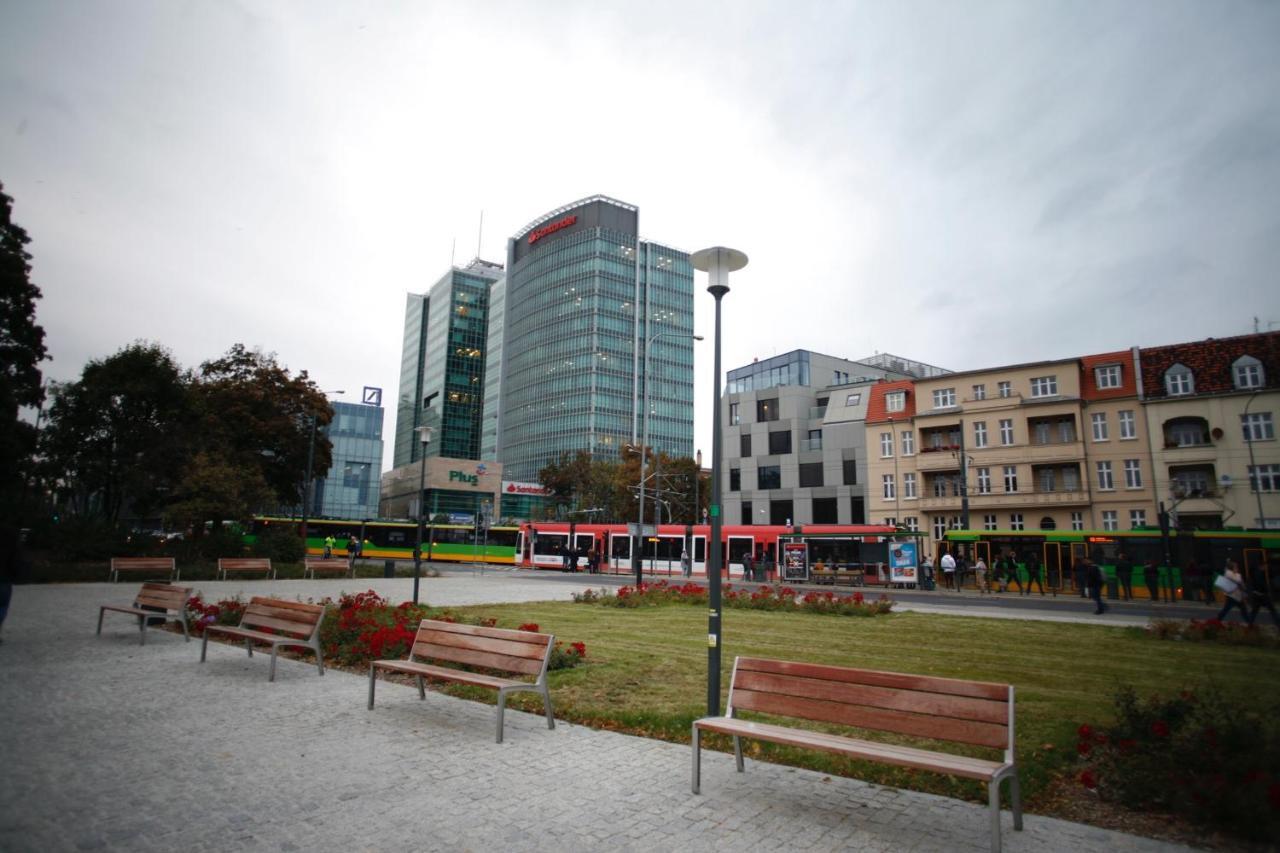 Fractal Guest Rooms - Poznan Centrum Andersia Square & Old Town Екстериор снимка